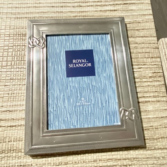 Royal Selangor Amoroso Antique Burnish Pewter Photoframe Picture Frame  … - Picture 1 of 8